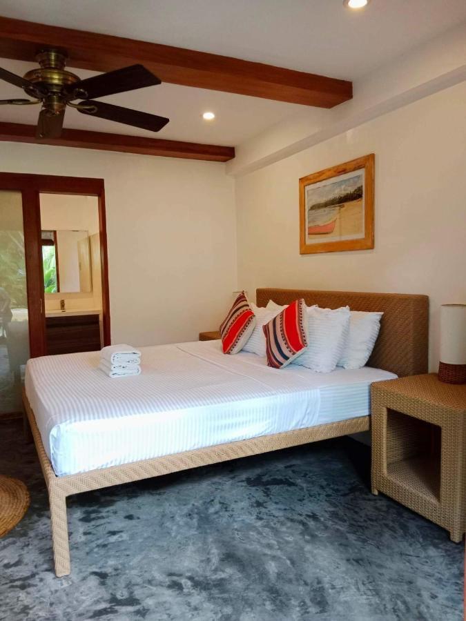 Tropical Temple Siargao Resort เจเนอรัลลูนา ภายนอก รูปภาพ