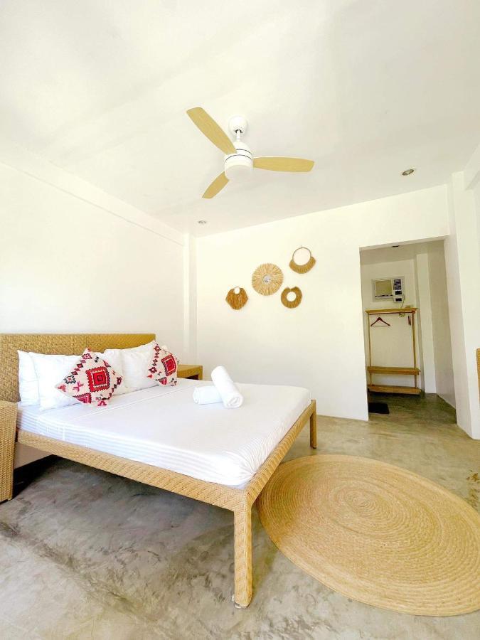 Tropical Temple Siargao Resort เจเนอรัลลูนา ภายนอก รูปภาพ